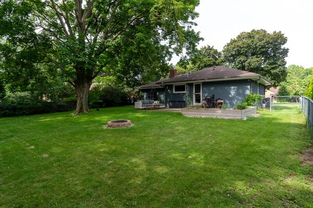 731 Roland Avenue, Rockford, IL 61107