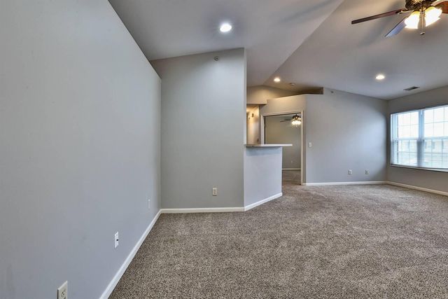 408 Breezewood Court, 300, Covington, KY 41016