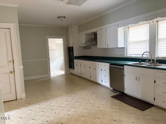 211 Tarpley Street, Burlington, NC 27215