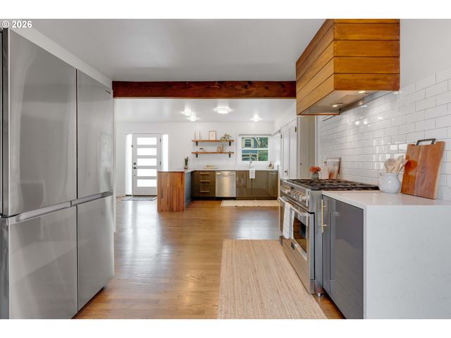 5631 Ne 23RD Ave, Portland, OR 97211