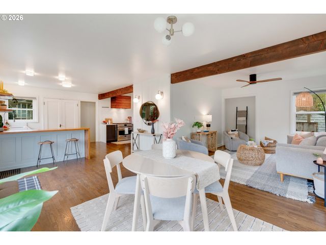 5631 Ne 23RD Ave, Portland, OR 97211