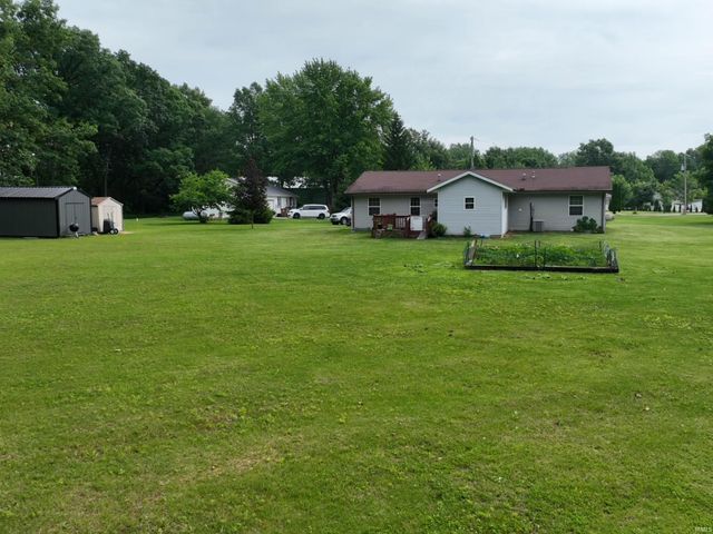 11758 W Smith Ridge Court, Monticello, IN 47960