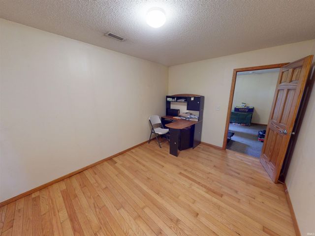 11758 W Smith Ridge Court, Monticello, IN 47960