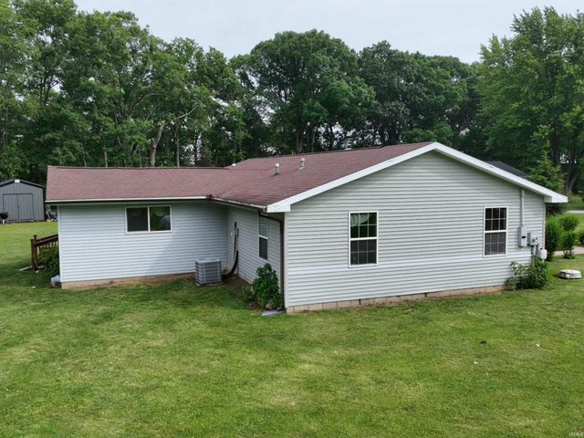 11758 W Smith Ridge Court, Monticello, IN 47960