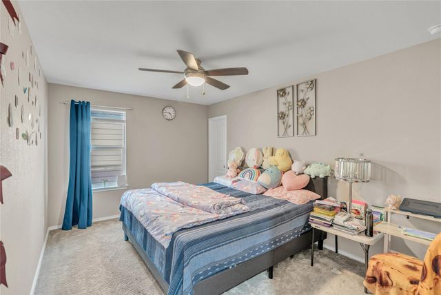 520 Ayinger LN, Austin, TX 78728