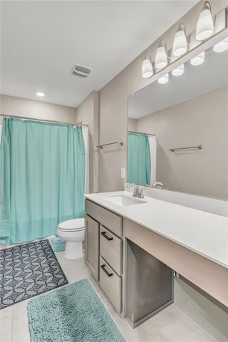 520 Ayinger LN, Austin, TX 78728