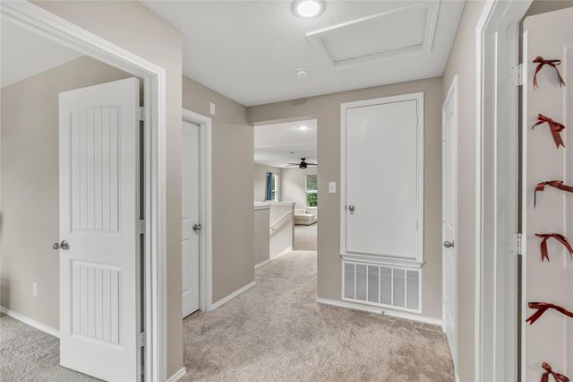 520 Ayinger LN, Austin, TX 78728