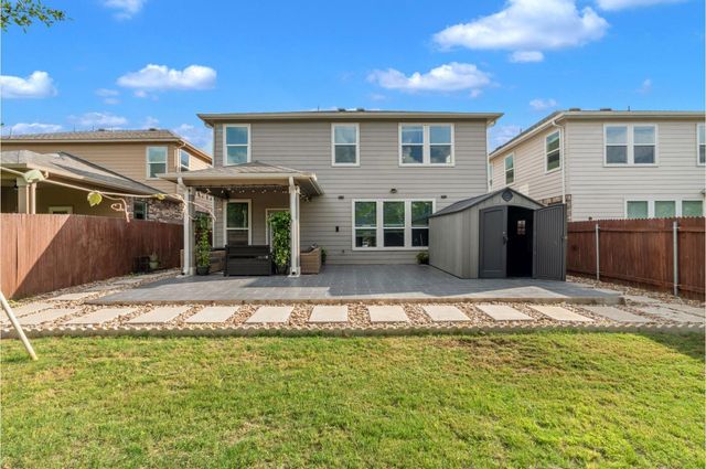 520 Ayinger LN, Austin, TX 78728