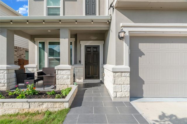 520 Ayinger LN, Austin, TX 78728