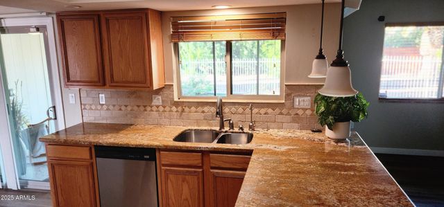 12306 W PARKWOOD Drive, Sun City West, AZ 85375