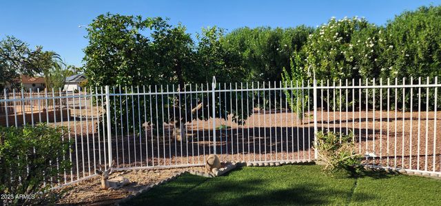 12306 W PARKWOOD Drive, Sun City West, AZ 85375