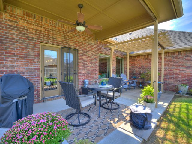 10542 N 121st East Avenue, Owasso, OK 74055