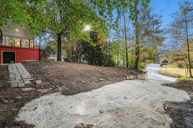 2693 Washington Street NW, Atlanta, GA 30318