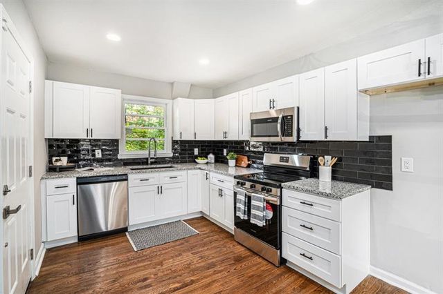 2693 Washington Street NW, Atlanta, GA 30318