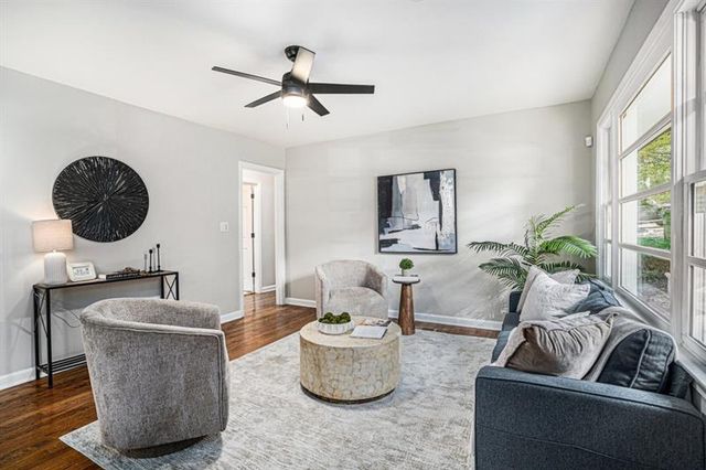 2693 Washington Street NW, Atlanta, GA 30318