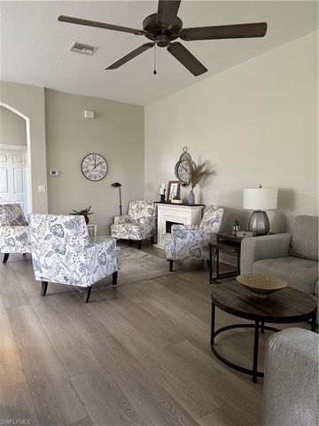 711 Vistana CIR 41, Naples, FL 34119