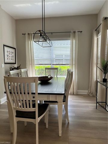 711 Vistana CIR 41, Naples, FL 34119