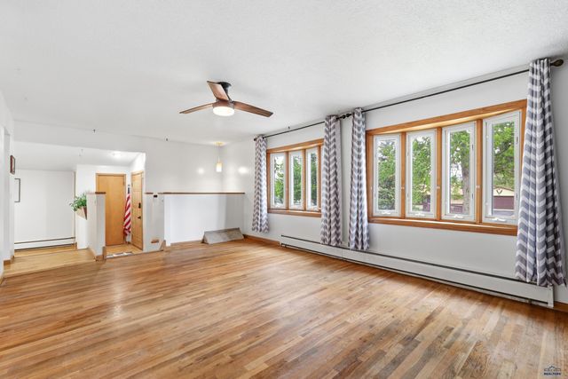 2806 MAPLE AVE, Rapid City, SD 57701