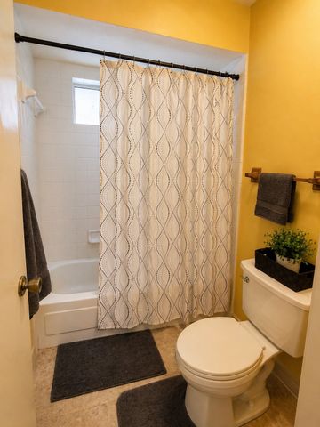 1400 Amazon Drive, Plano, TX 75075