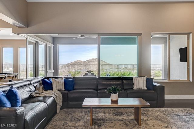 3110 Greenscape Lane, Las Vegas, NV 89138