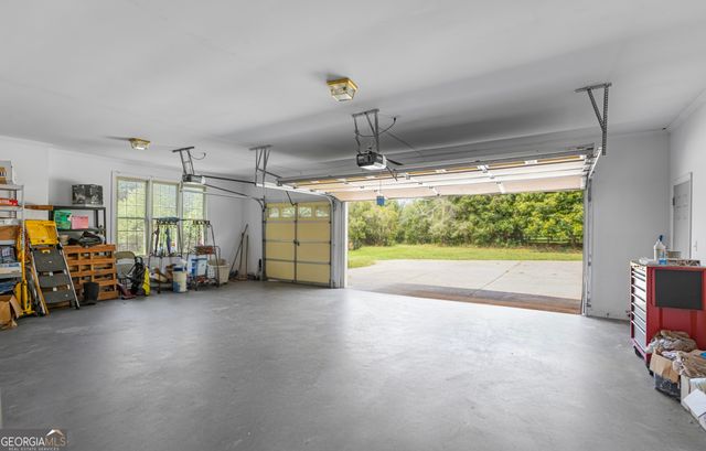 150 Old Farm Road, Fayetteville, GA 30215