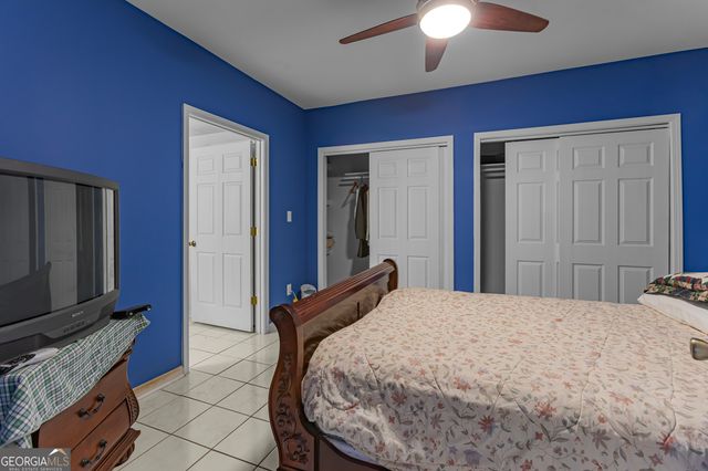 150 Old Farm Road, Fayetteville, GA 30215