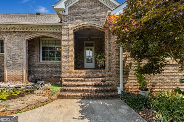 150 Old Farm Road, Fayetteville, GA 30215