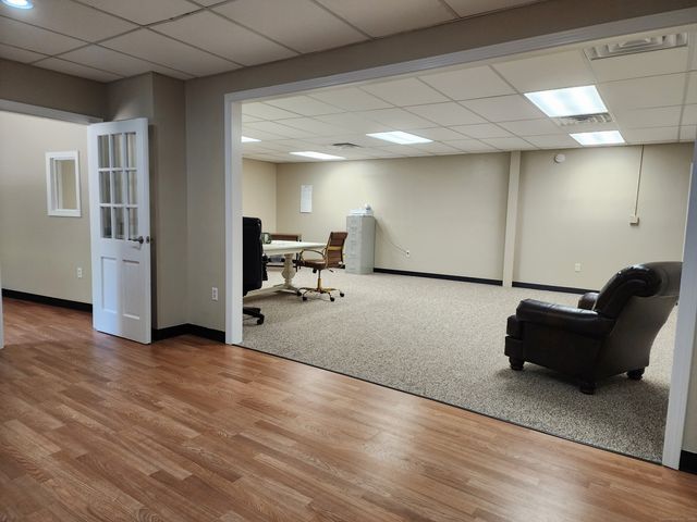 35 Wooster Court F, Bristol, CT 06010