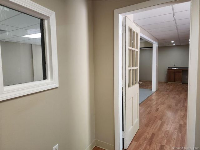 35 Wooster Court F, Bristol, CT 06010