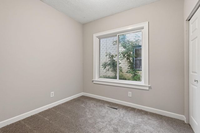 1177 Forest Street, Saint Paul, MN 55106