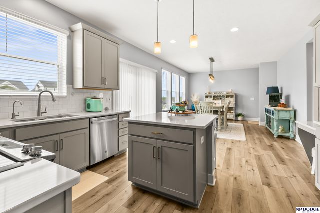 19109 Murray Trail, Gretna, NE 68028