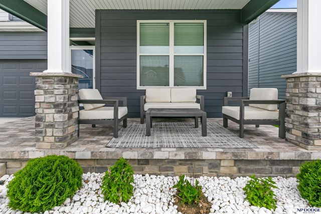 19109 Murray Trail, Gretna, NE 68028