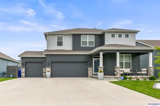 19109 Murray Trail, Gretna, NE 68028