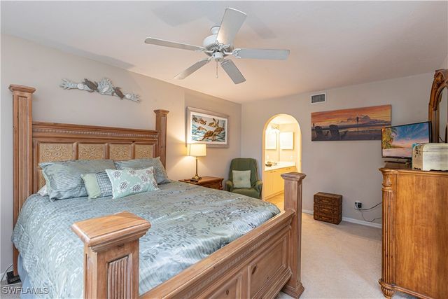 4410 Chantelle DR H-205, Naples, FL 34112