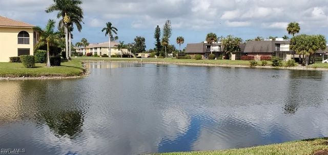 4410 Chantelle DR H-205, Naples, FL 34112