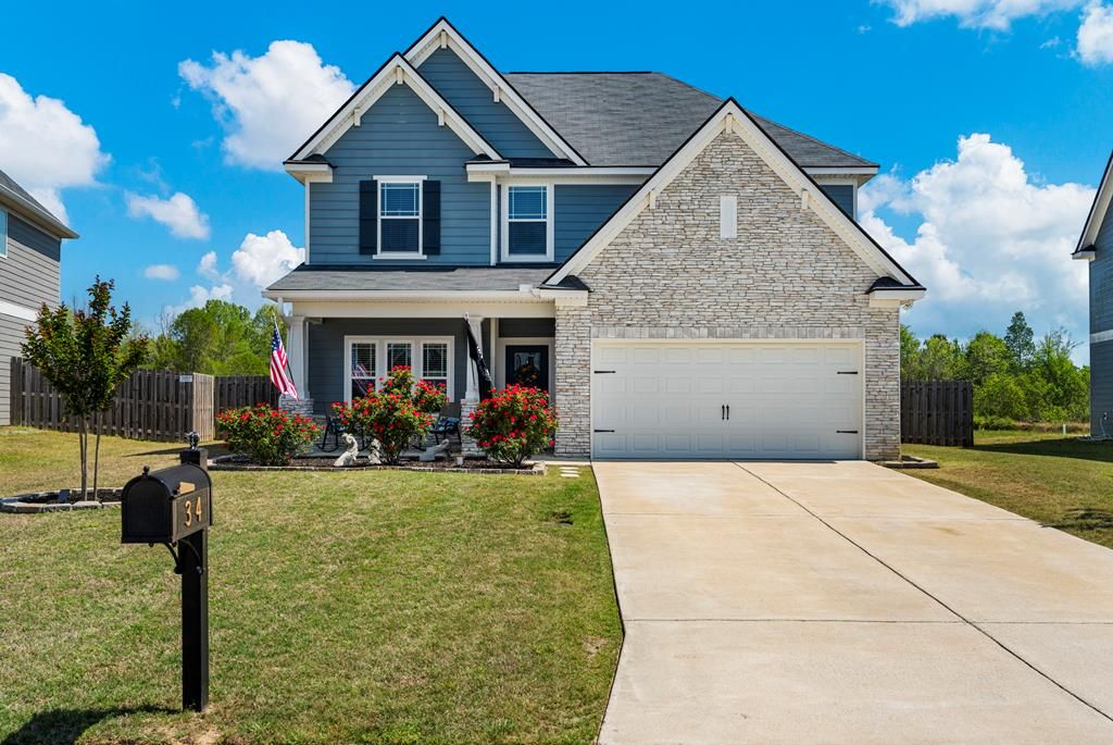 34 Red Oak Place, Smiths Station, AL 36877