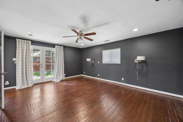 8618 Lockhaven Drive, Dallas, TX 75238