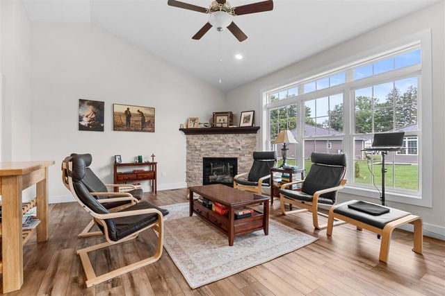 243 Auseon Court, Hillsdale, MI 49242