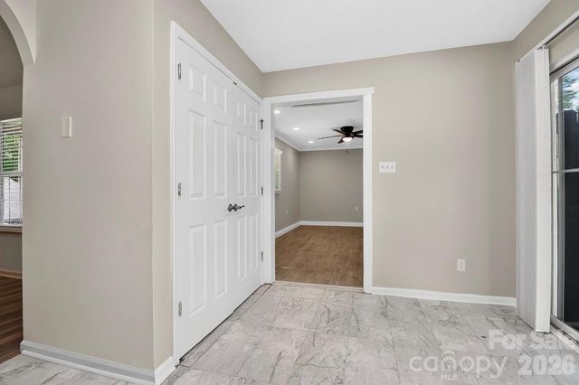 6033 Mary Blair Lane, Charlotte, NC 28214