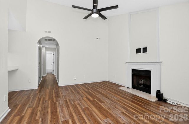 6033 Mary Blair Lane, Charlotte, NC 28214