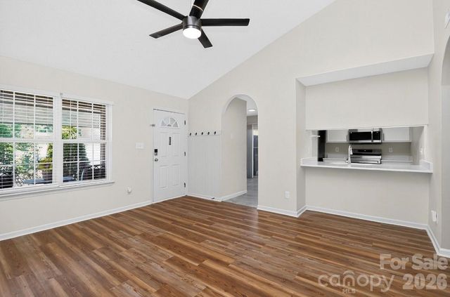 6033 Mary Blair Lane, Charlotte, NC 28214