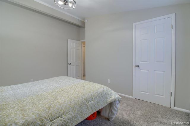 31211 Hiveley Street, Westland, MI 48186