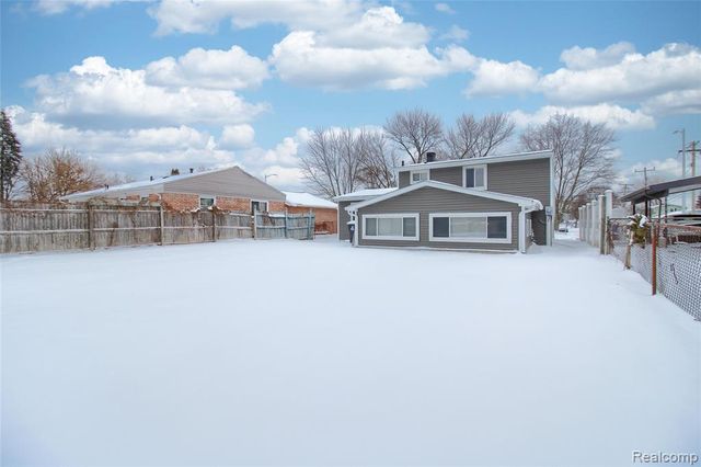 31211 Hiveley Street, Westland, MI 48186