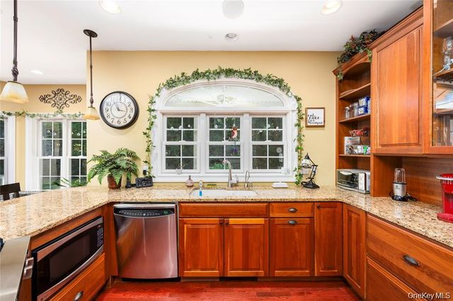 6 Old Town Road, Beacon, NY 12508