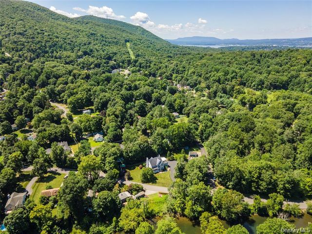 6 Old Town Road, Beacon, NY 12508