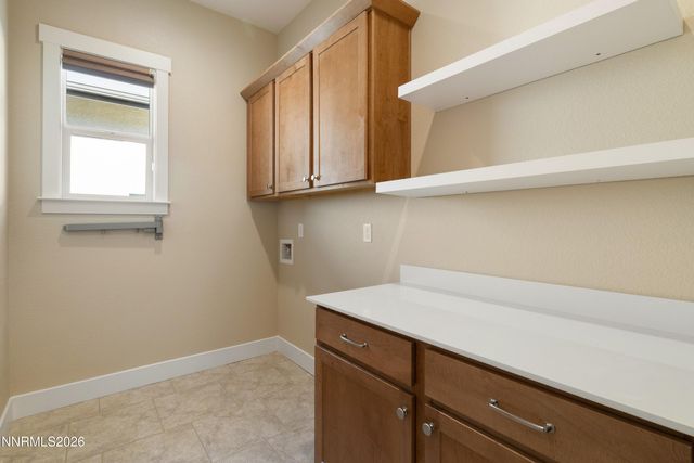 2225 Paint Horse Drive, Reno, NV 89521