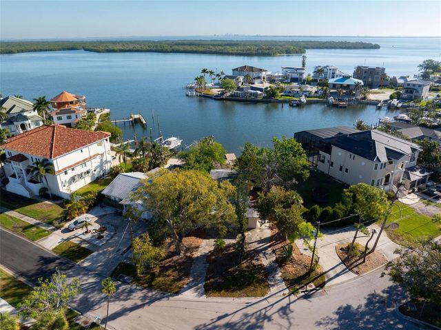 1859 BAYOU GRANDE BOULEVARD NE, St Petersburg, FL 33703