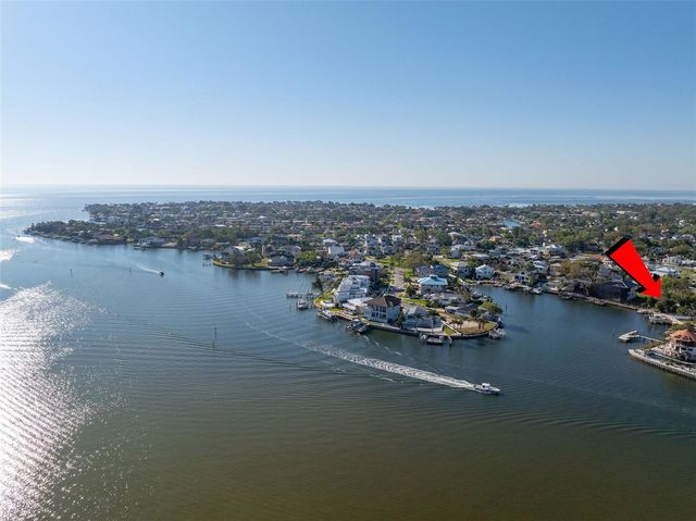 1859 BAYOU GRANDE BOULEVARD NE, St Petersburg, FL 33703