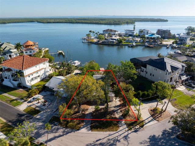 1859 BAYOU GRANDE BOULEVARD NE, St Petersburg, FL 33703