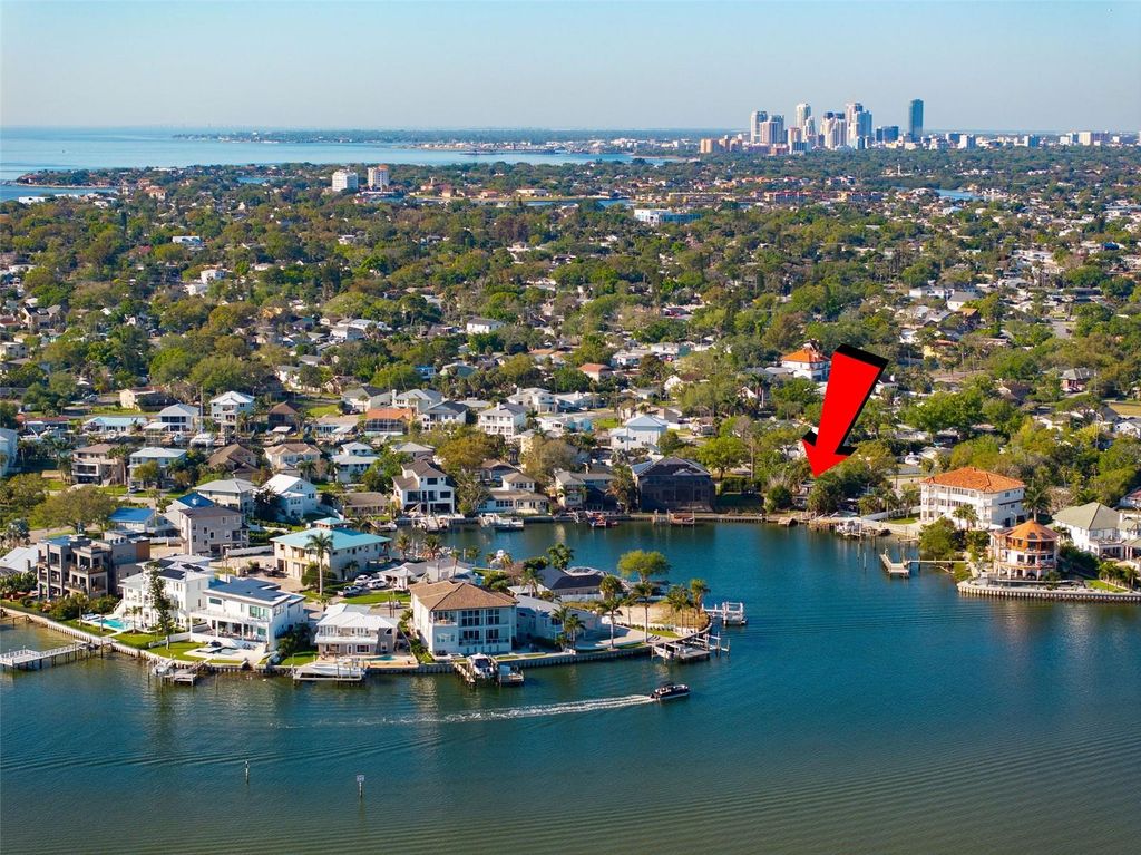 1859 BAYOU GRANDE BOULEVARD NE, St Petersburg, FL 33703